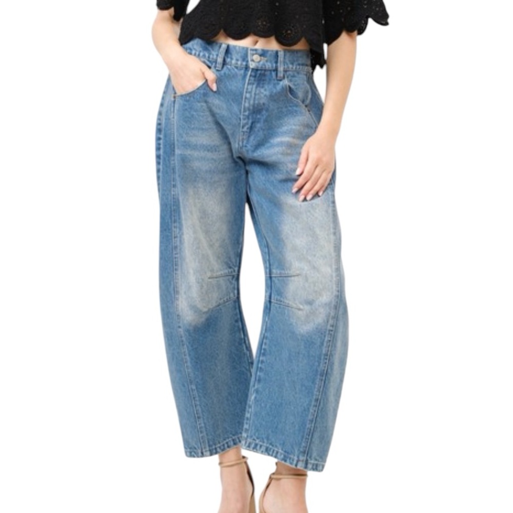 Barrel Leg High-Rise Light Wash Women's Jeans Size L